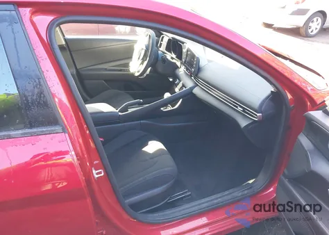 2023 Hyundai Elantra Sel from USA, damaged, VIN 5NPLM4AG7PH114210